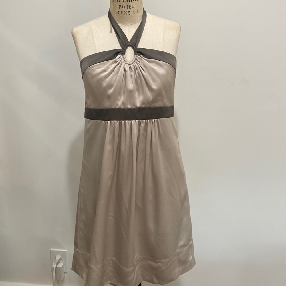 BCBG champagne and mocha halter midi dress size 8 NWT